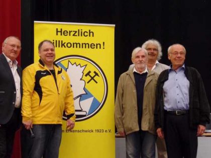Bei der Eröffnung des NRW-Cups (v.l.n.r.): Herbert Hamann, Frank Strozewski, Norbert Franke, Ralf Niederhäuser und Herbert Scheidt